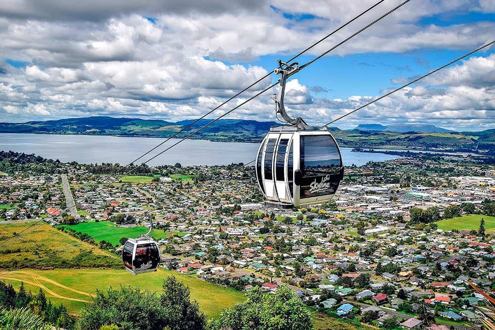 KIWI WONDERS: AUCKLAND TO ROTORUA ADVENTURE 5
