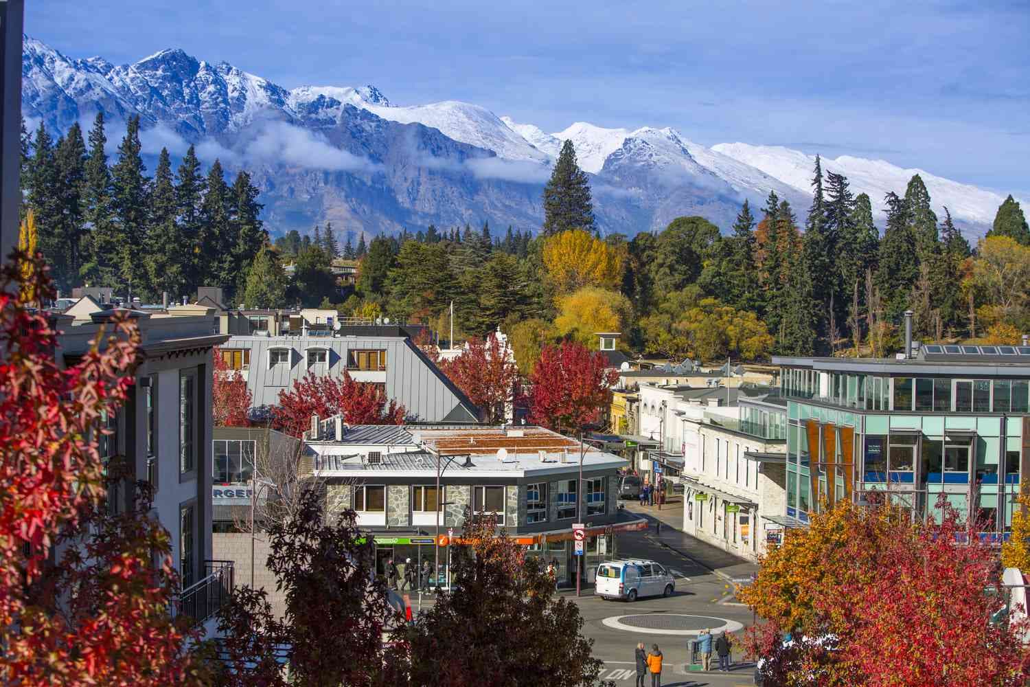 NEW ZEALAND'S ULTIMATE 14-DAY SOUTH TO NORTH ISLAND ADVENTURE!