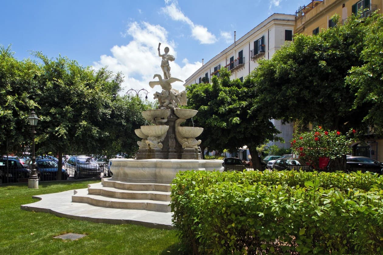 BURIED ITALY SERIES - THE LOST WORLDS OF SICILY 5