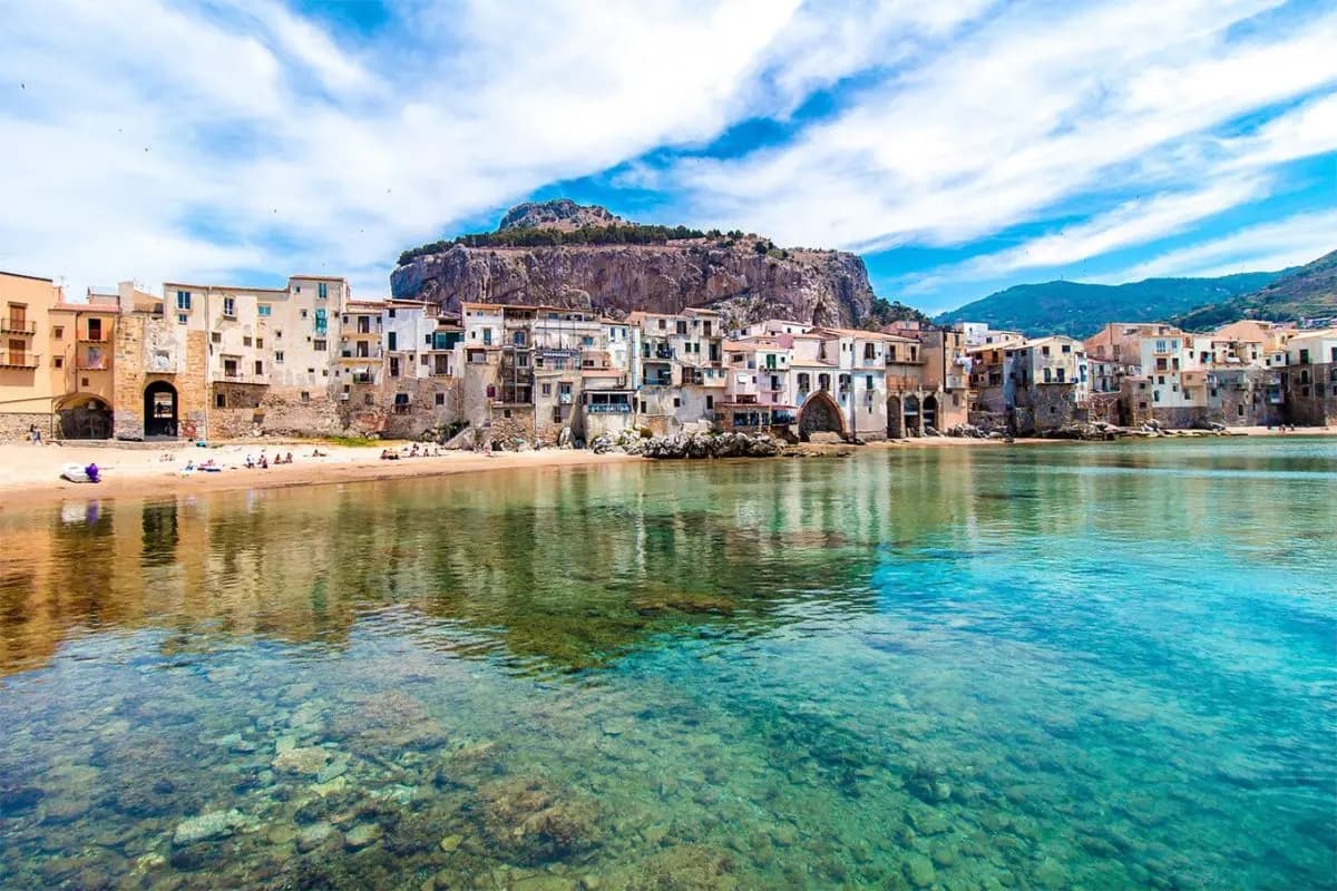 THE LOST WORLDS OF SICILY