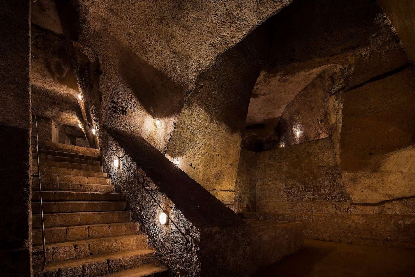 BURIED ITALY SERIES - THE FORGOTTEN KINGDOM OF SOUTHERN ITALY 3