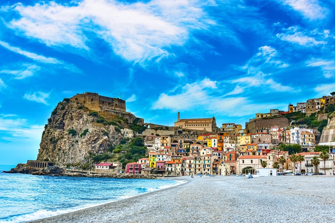 THE FORGOTTEN KINGDOM OF SOUTHERN ITALY